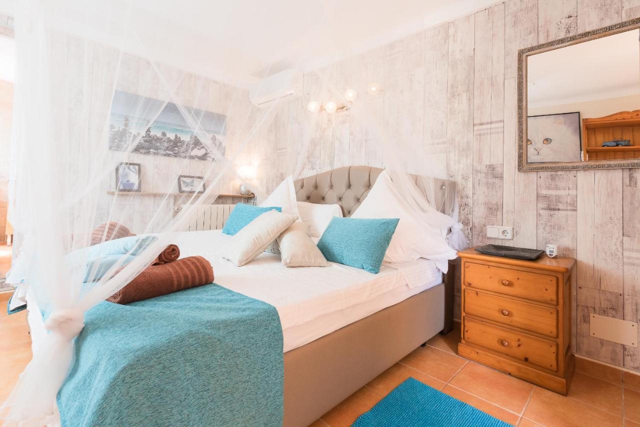 Villa Dolce Vita Puerto Colom Eksteriør billede
